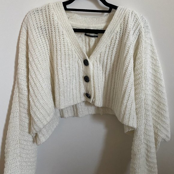 Urban Outfitters Cropped Knit White Cardigan - Picture 2 of 2